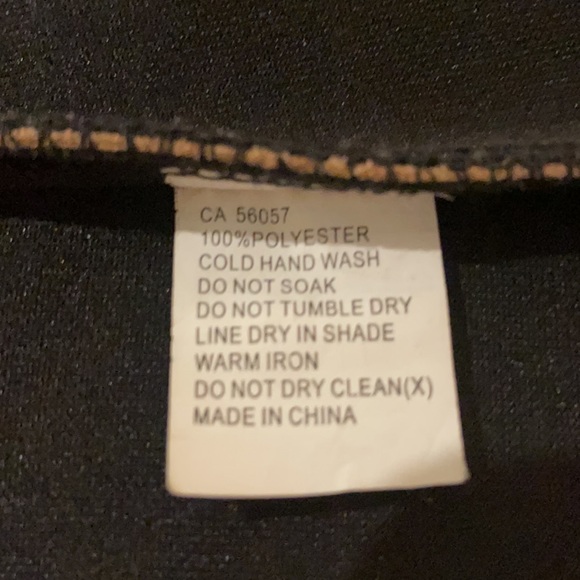 Blush cropped Jacket, suede look and feel. Size 6 - Picture 3 of 8